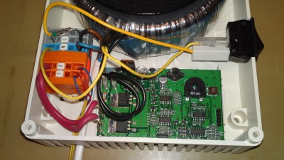 Inkoppling av vÀrmekablar samt 230v. / 29022012119.JPG 29022012119.JPG